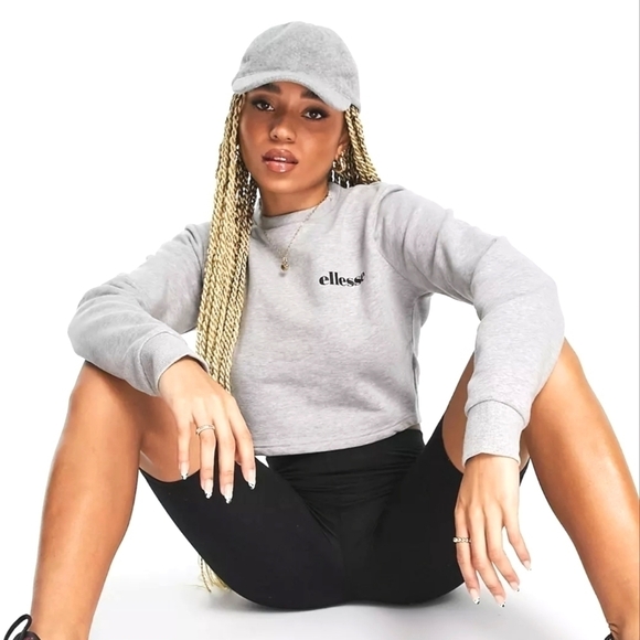 Ellesse Cropped Sweater and Shorts Co-Ord Set in Gray and Black Size 12 NWT - Picture 2 of 7